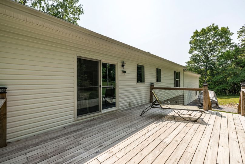 3892 Carters Branch Rd-12