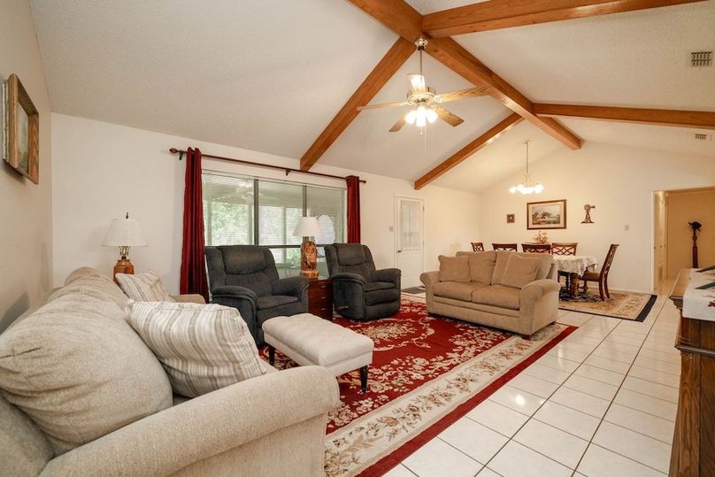 22 8124 Locust Rd Gilmer TX-49