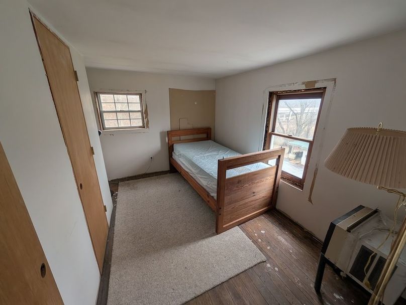 PXL_20260107_163251210