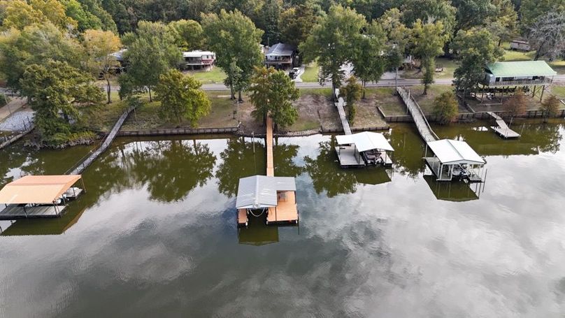 dji_fly_20251107_015914_0013_1762484061094_photo