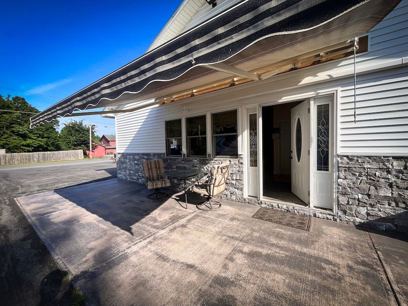 Oswego_1.79_Paro_Photos_3