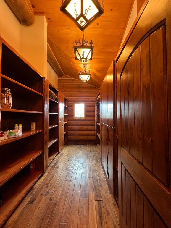 95_Pratt Lodge Pantry