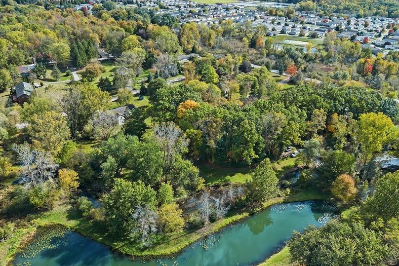 40-10932 Green Oaks Dr