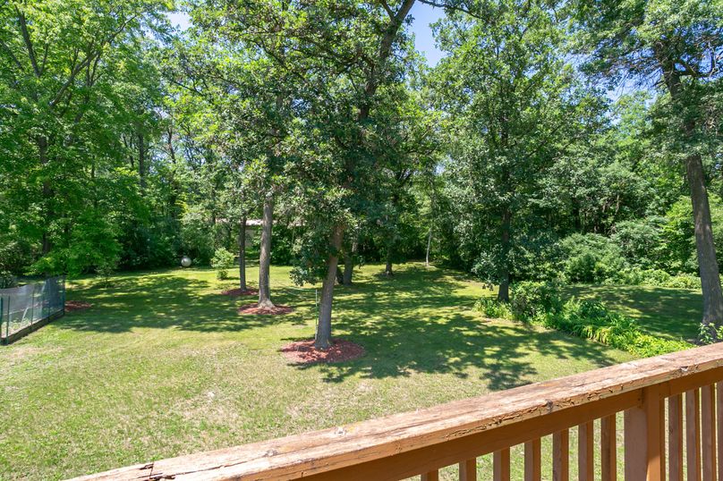 2227_95th_St_©_Picture_This_Inc-19