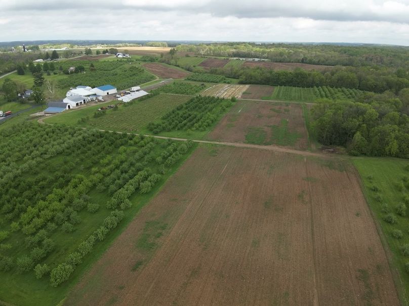 DJI_20260428101355_0012_W