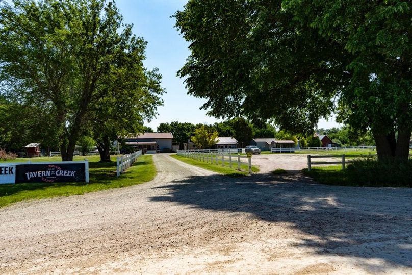 Smith Co, 32.9_057