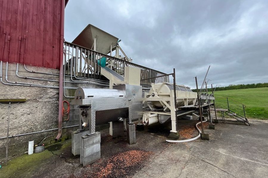 Seneca_15.2_Cayuga Ridge WInery Photo 54