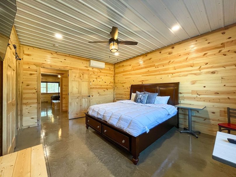 Juneau 27 Wiesner -034