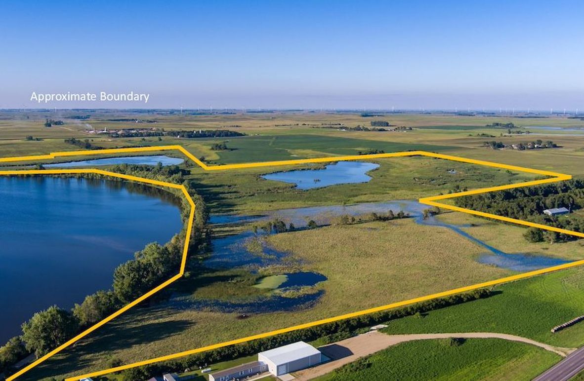 1a. approximate boundary