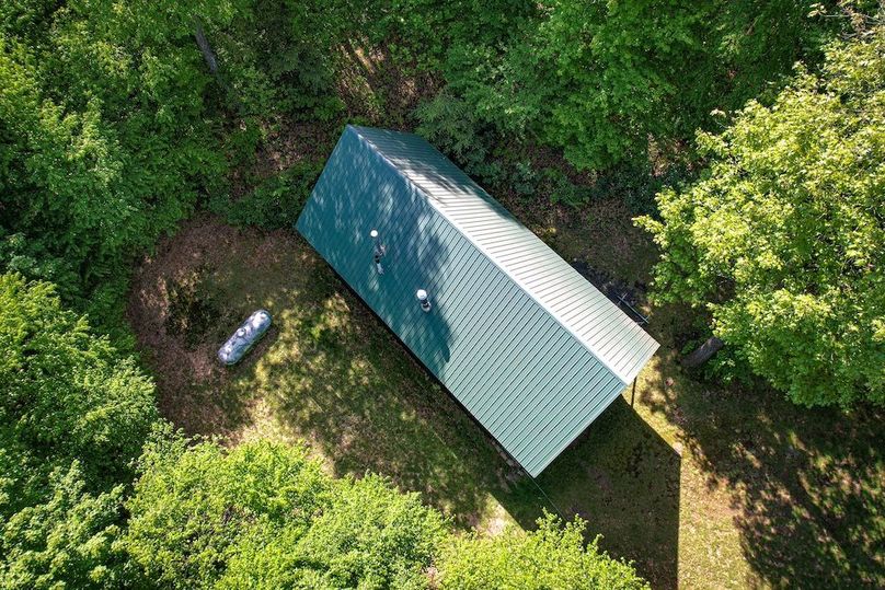 dji_fly_20250508_102552_954_1746714574914_photo