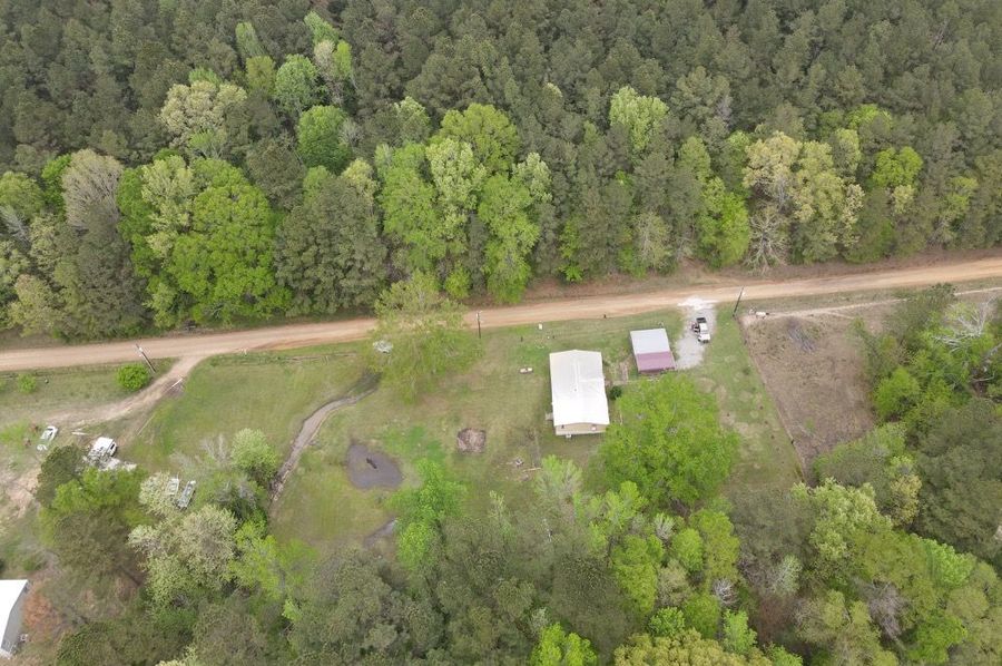 dji_fly_20250401_152404_512_1743539055133_photo 3
