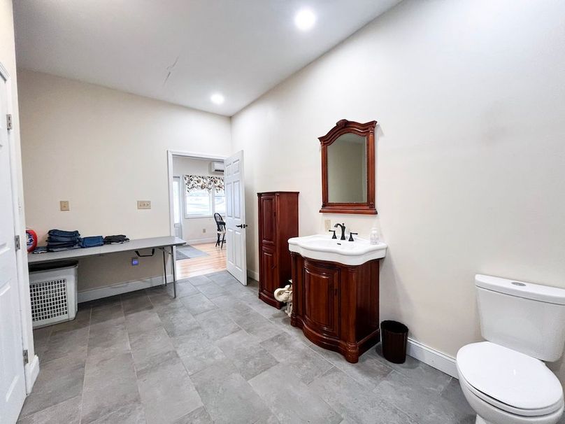 Oswego_1.79_Paro_Photos_12