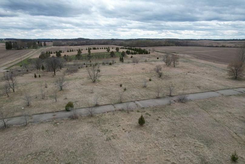 dji_fly_20260428_160144_263_1777410293370_photo