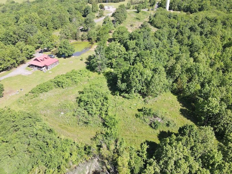 dji_fly_20240509_101002_81_1715267433248_photo