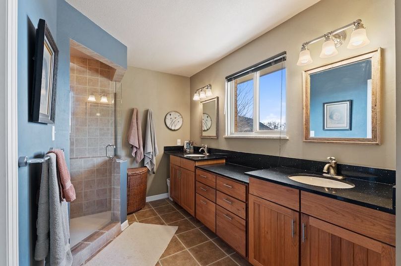 020 - Primary Bathroom