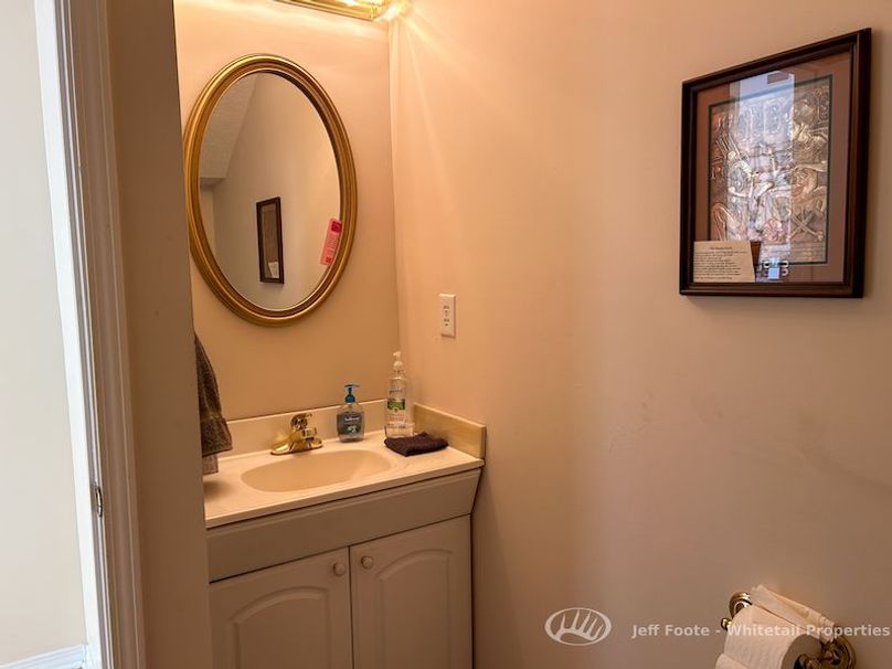 Hinds Co - 51 - Hughes-37