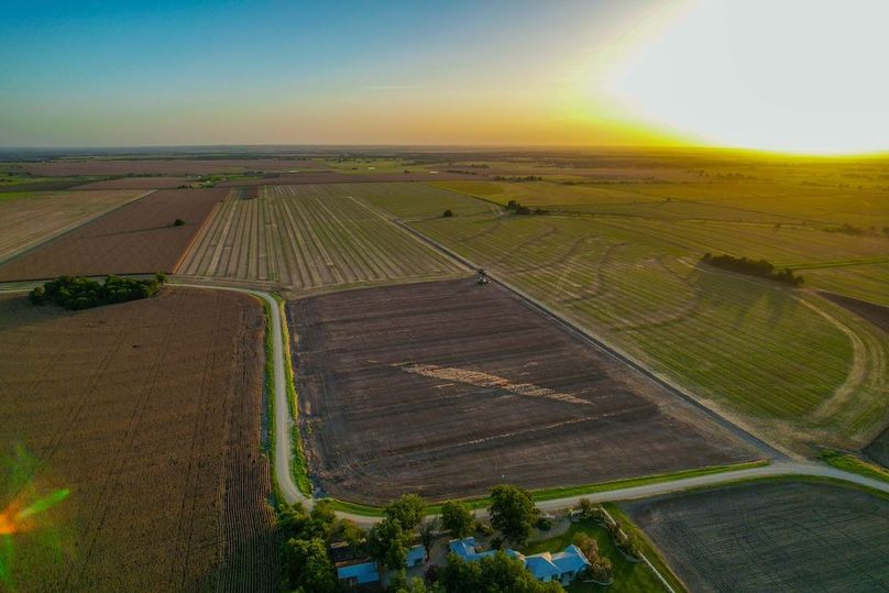 Bell 46.44 Pictures-9