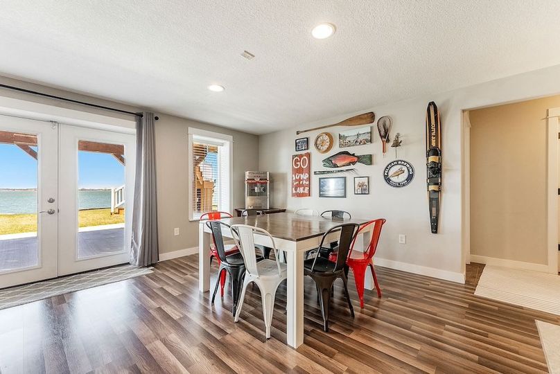 32-web-or-mls-194 Northbay Dr-151