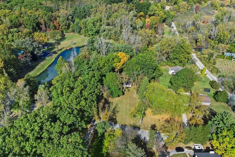 38-10932 Green Oaks Dr