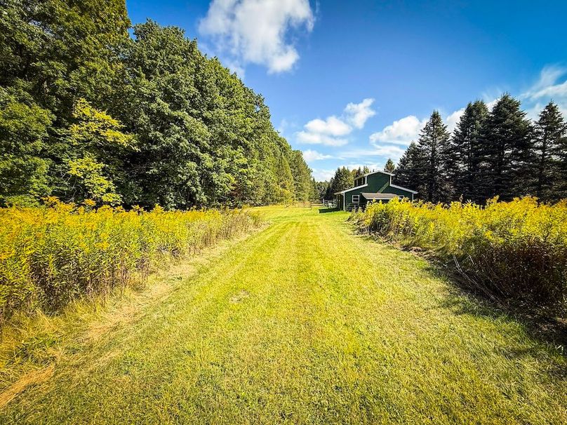 Ontario_9.680_Hardy_Photos_39