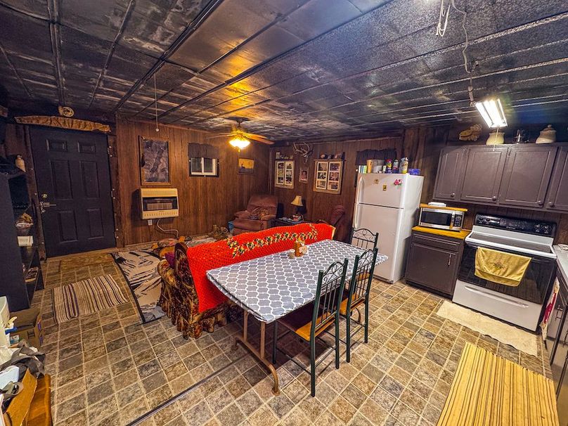 Lewis, WV 105 AC Miller-08