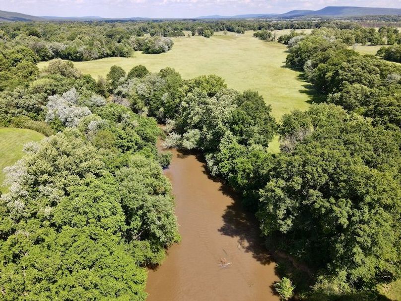 dji_fly_20260502_152300_130_1777910771312_photo