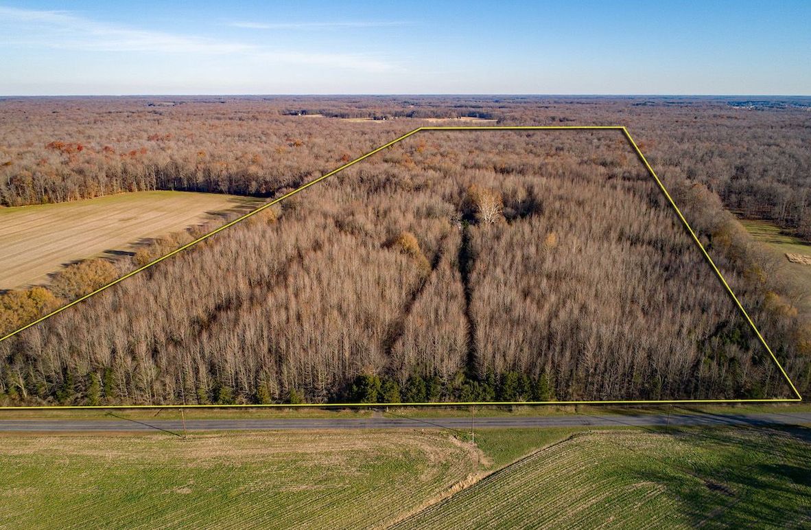 81ac_BusicChurch_QAnnes_AERIAL-04