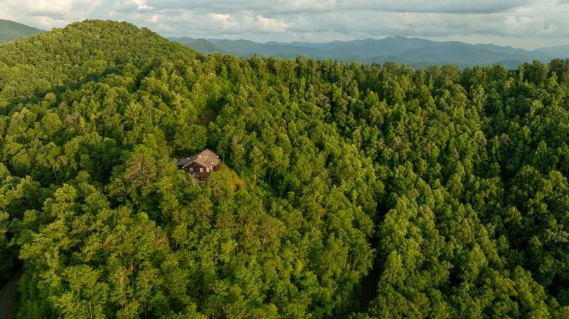 80 Featured_ProPhoto-105