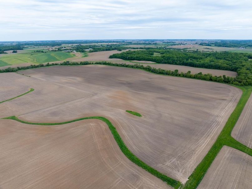 DJI_20250527102221_0127_D