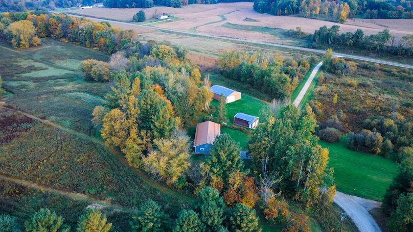 Dunn 2.55 Still Final-16