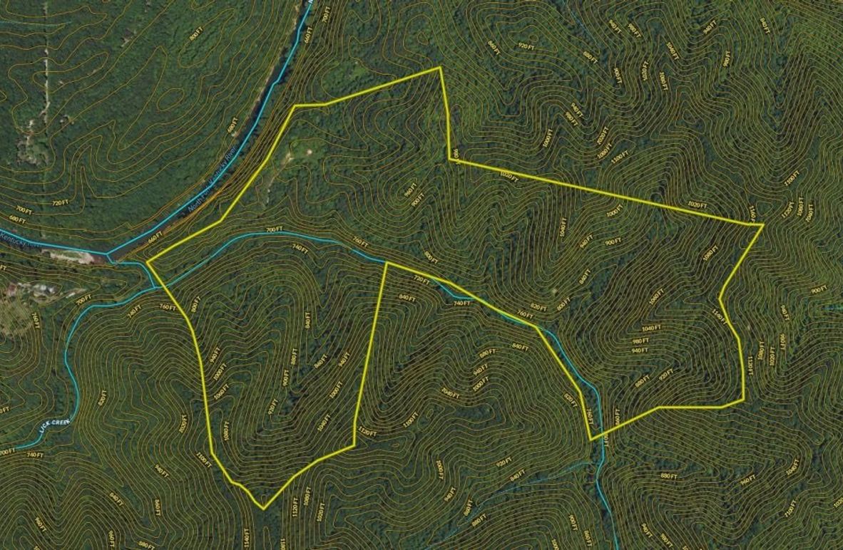 042 Breathitt 166 Land ID map zoomed in with contour lines and water features