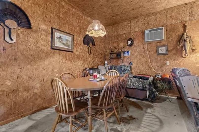 large-018e903b-4ca6-72c5-a44e-4307f91c6af4