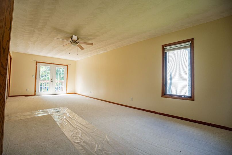 106 splendor ct. Stillman Valley-25