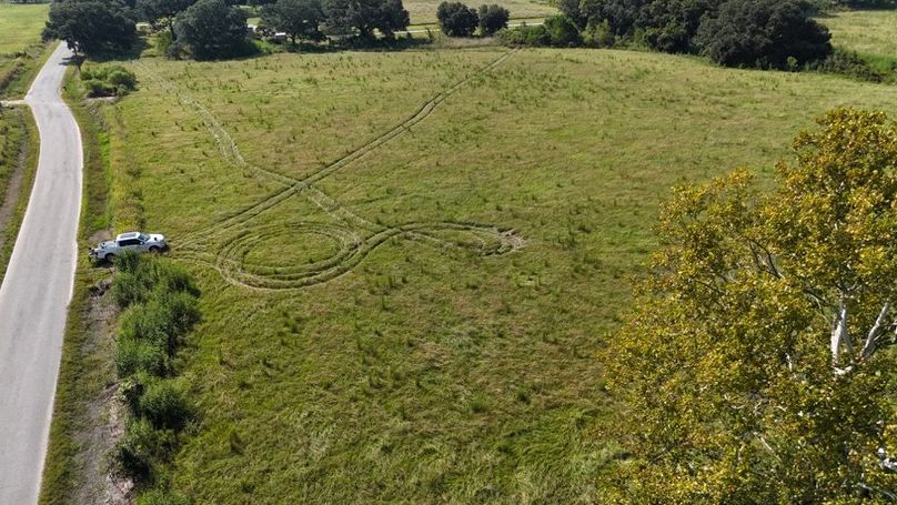 dji_fly_20250912_232110_0039_1757941594599_photo