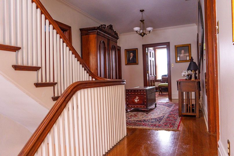 Lewis, WV 246 E 1st Wyllie-032