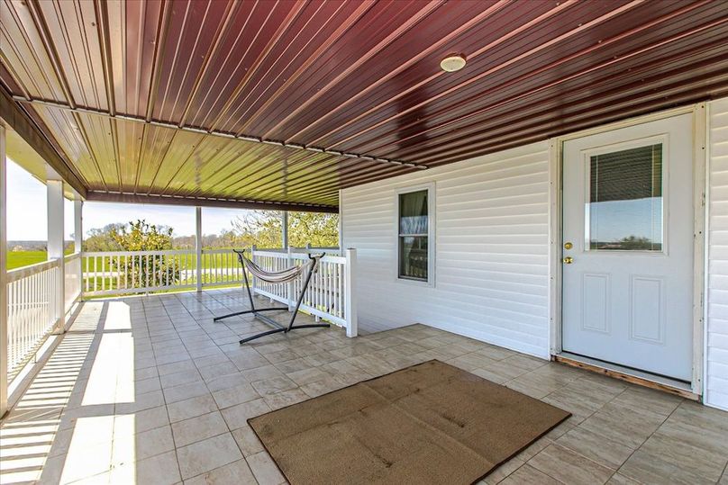 062-Covered Patio3