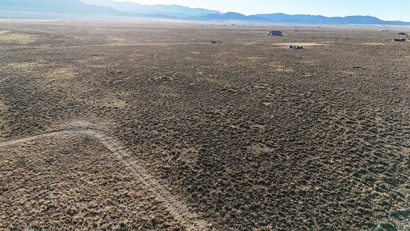 Peak View Ranchette04