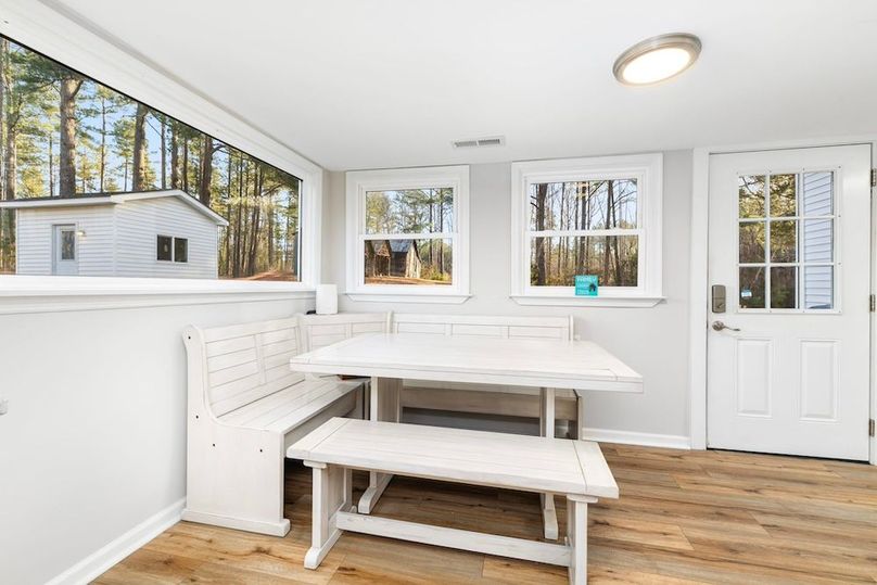 14-5-web-or-mls-1051-S-Hill-Rd-5