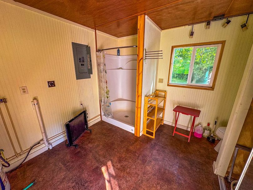 Wirt, WV 145.69 AC 273 Wildflower-53