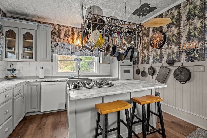 Copy of 30-web-or-mls-DSC03555