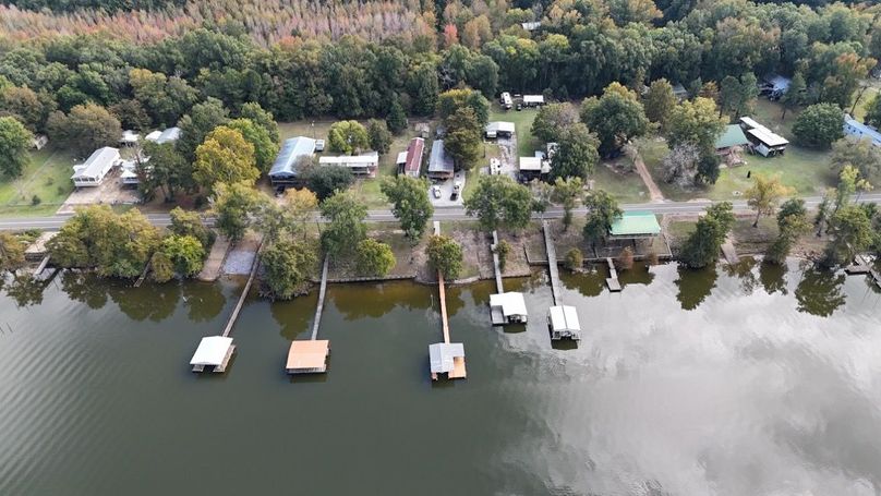 dji_fly_20251107_015710_0005_1762484067714_photo