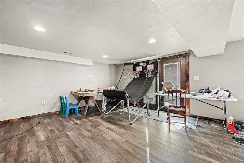 12.8-18947 Dillinger Road-6