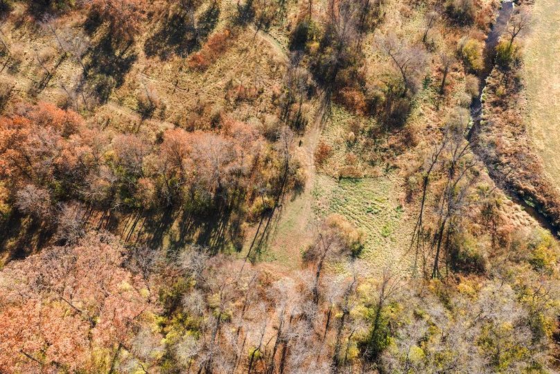 DJI_20251116124922_0179_D