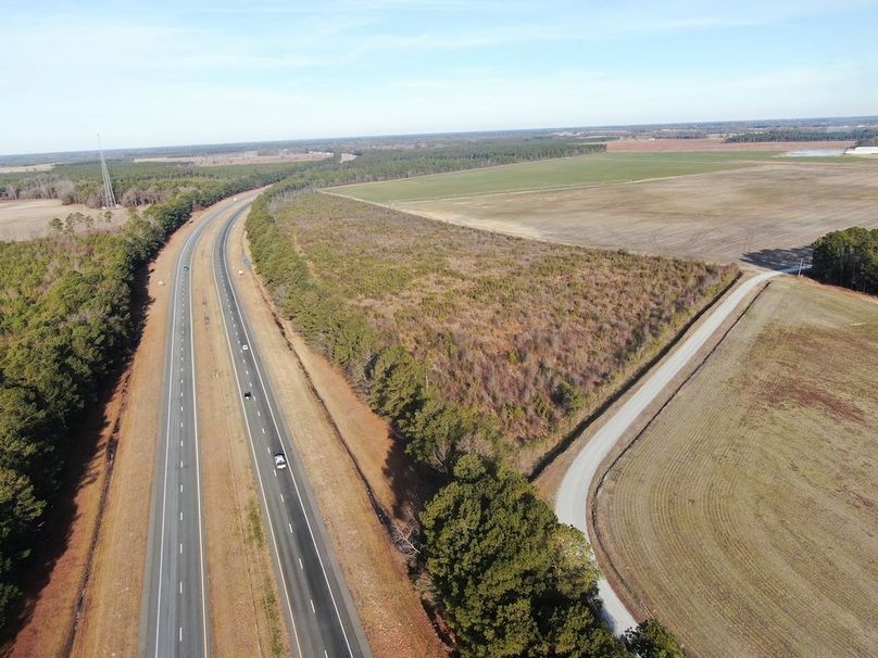 546CF098-3FE5-43D3-A389-D3822F28BACB