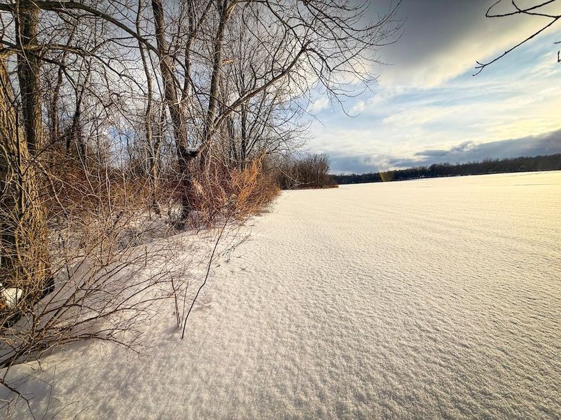 Wayne_39.86_Dates-Photos_9