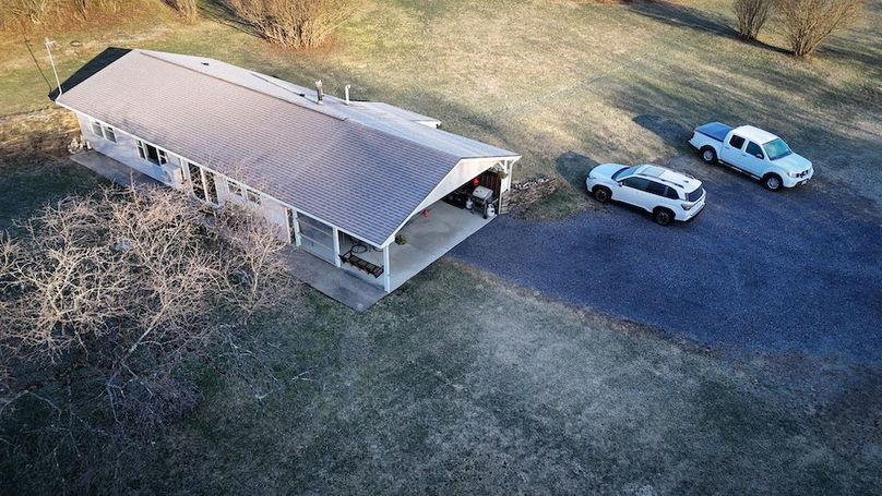 Cayuga 32 Stoyell Photos 3