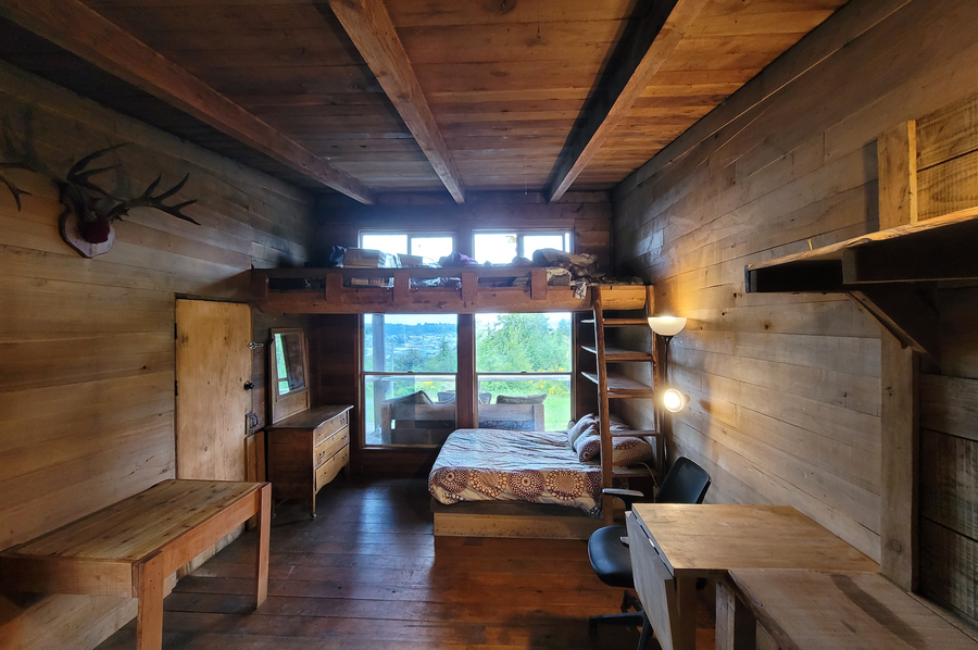 Cabin Evening HR