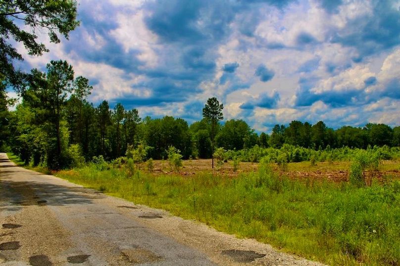 FDE27031-875A-4BF9-9C7B-E847D9C5F8F5_1_105_c