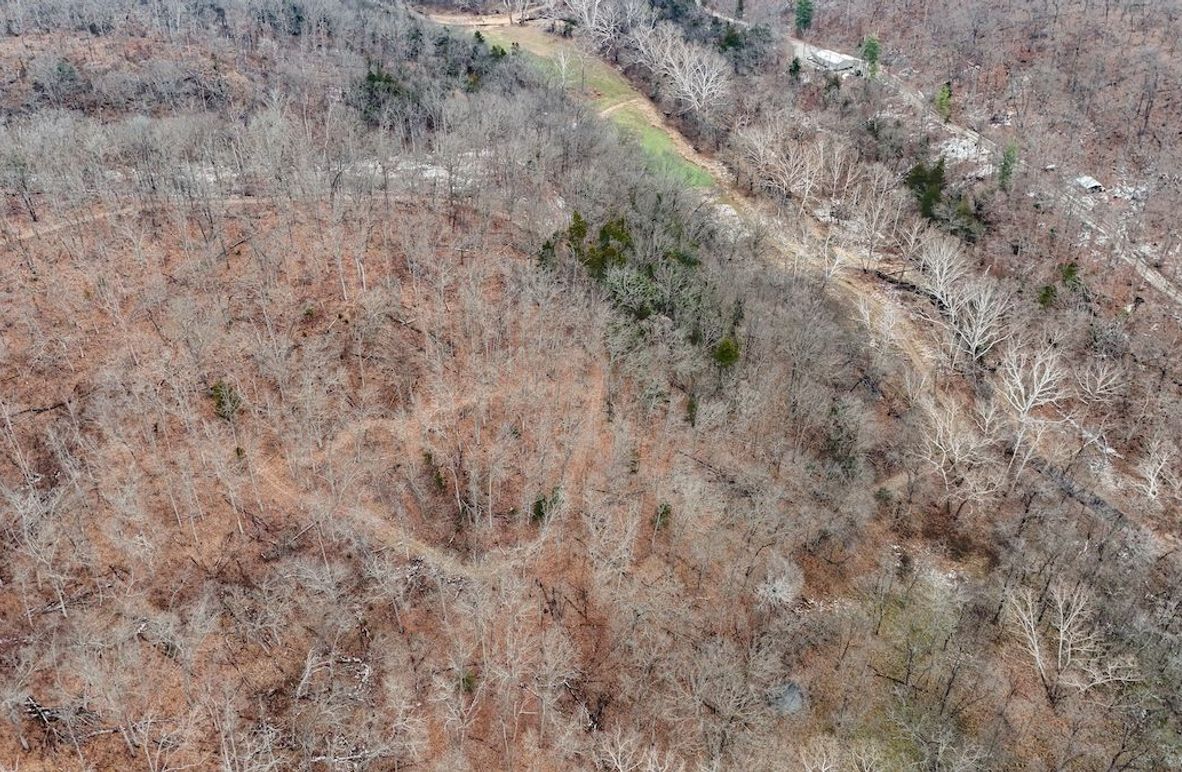 Copy of dji_fly_20251208_003638_0005_1765138877235_photo(1)