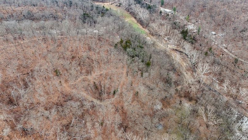 Copy of dji_fly_20251208_003638_0005_1765138877235_photo(1)